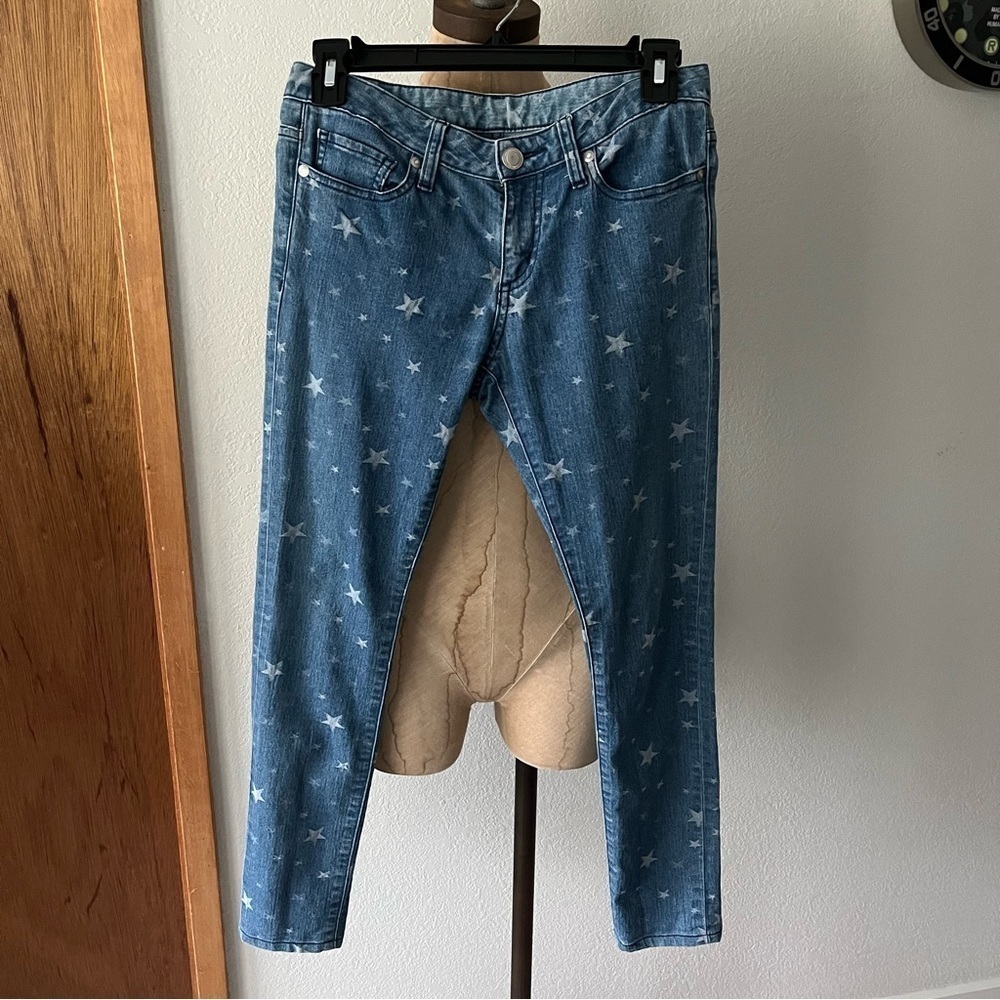 GU Japan sz S 26 Jeans Star Print Skinny Leg Blue Denim Low Rise